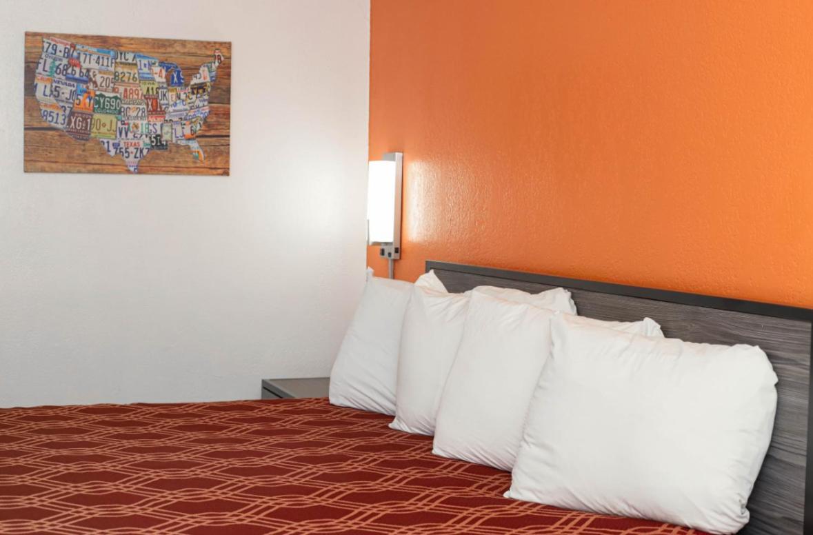 דוראנט Express Inn מראה חיצוני תמונה